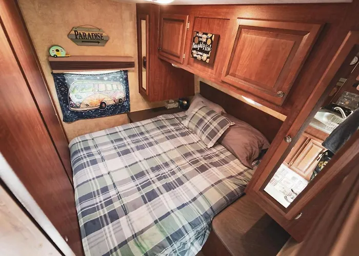 Rv Adventure Roscoe Pet Friendly